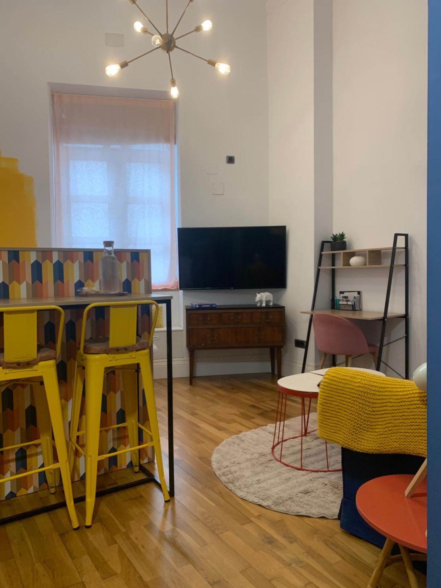 Labarta Estudio En Puerta Del Sol Con Parking Apartamento Vigo